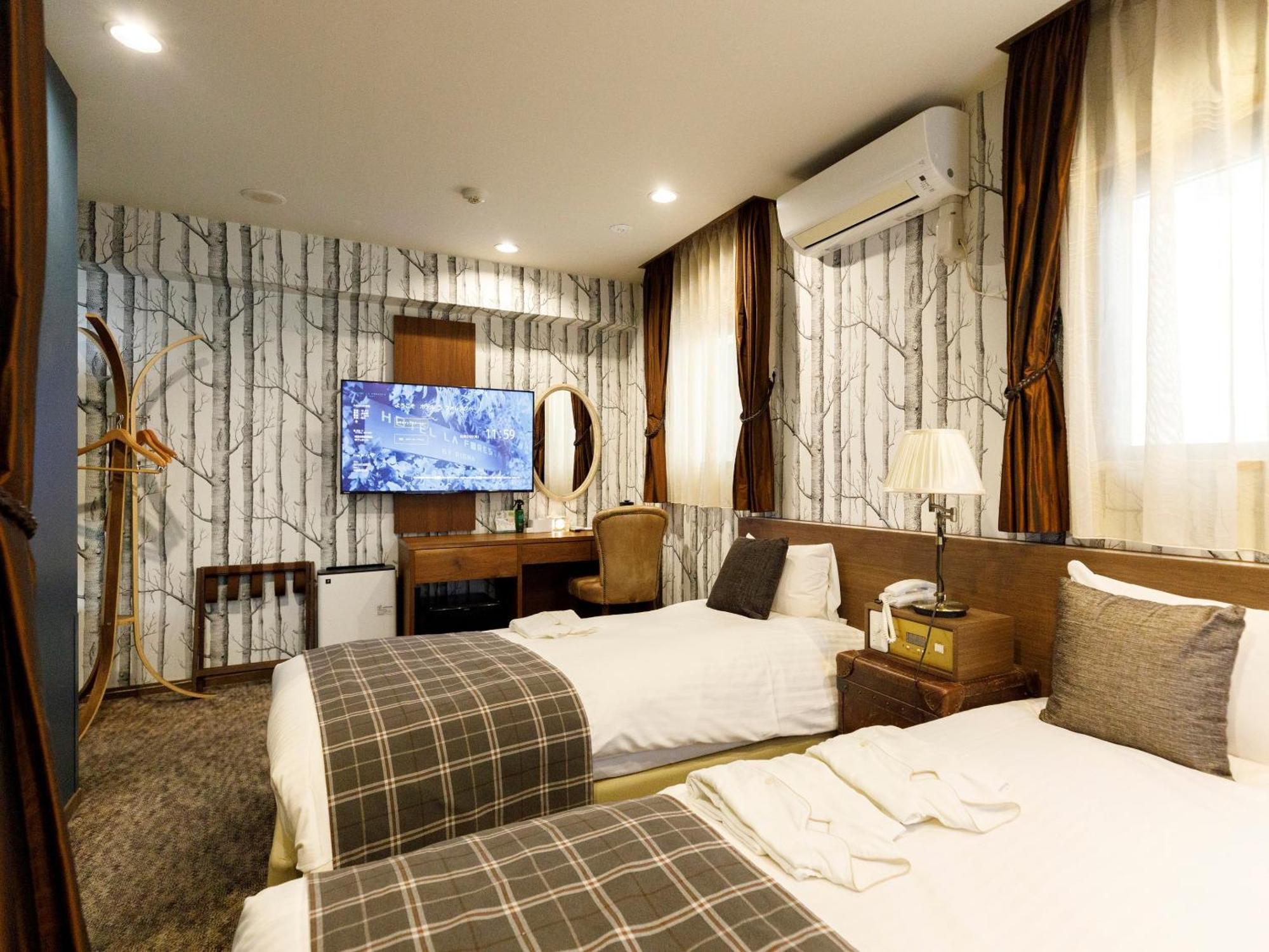 Hotel La Foresta By Rigna Fukuoka  Ngoại thất bức ảnh